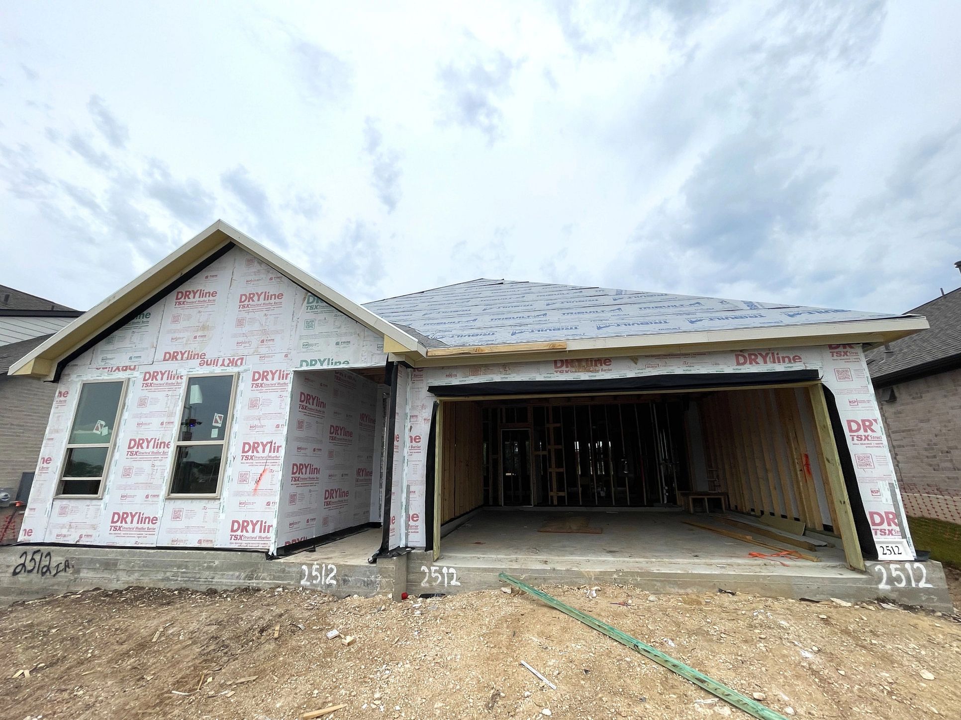 Exterior:Front Exterior