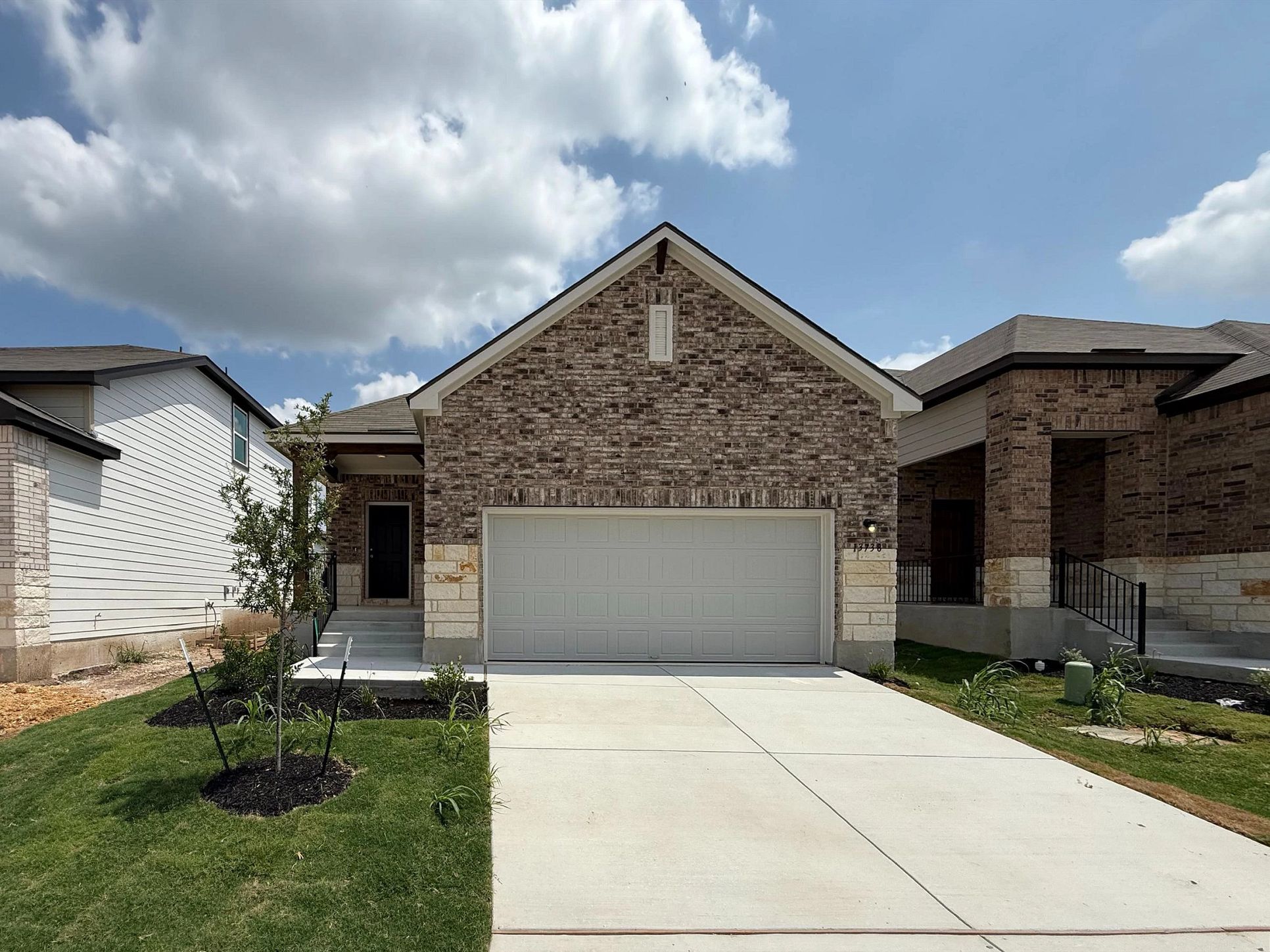 Exterior:Front Elevation