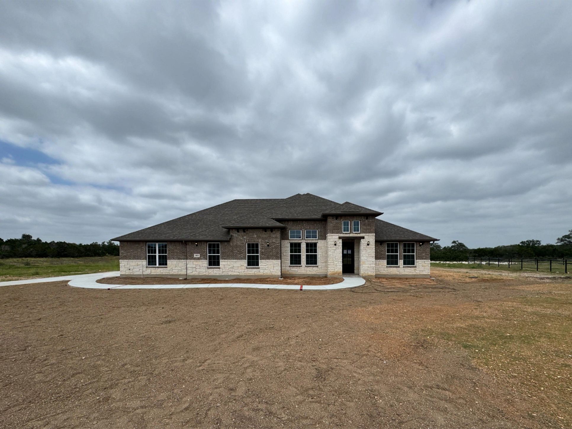 Exterior:Front Elevation