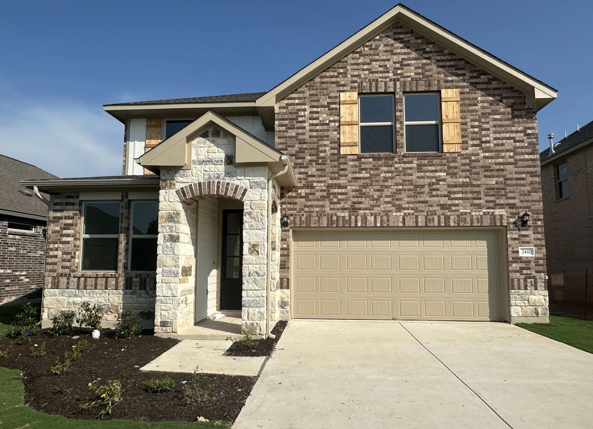 Exterior:Front Exterior