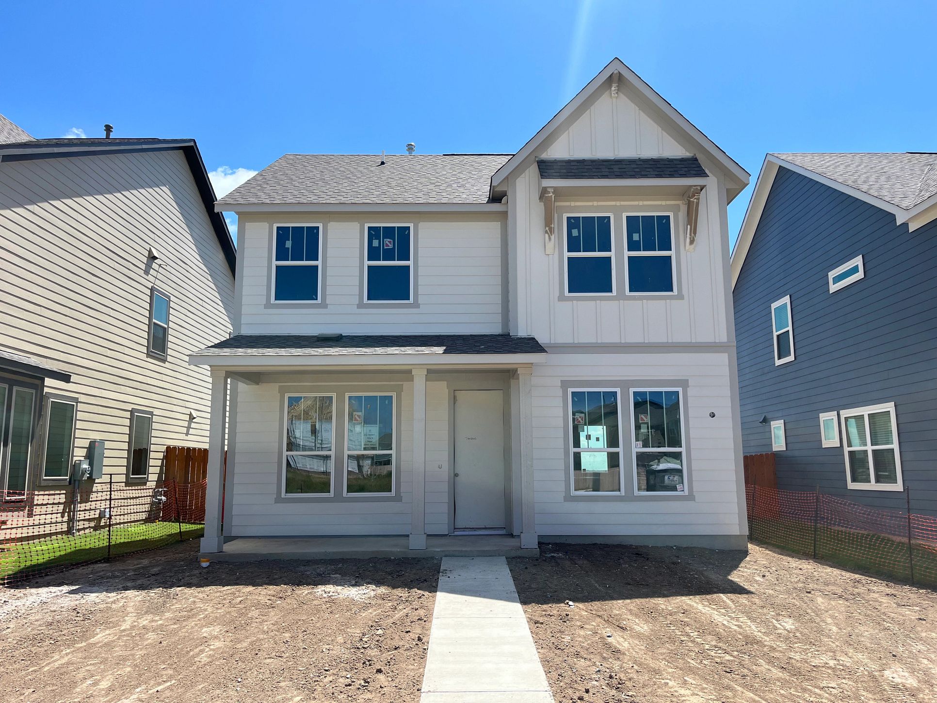 Exterior:Front Exterior