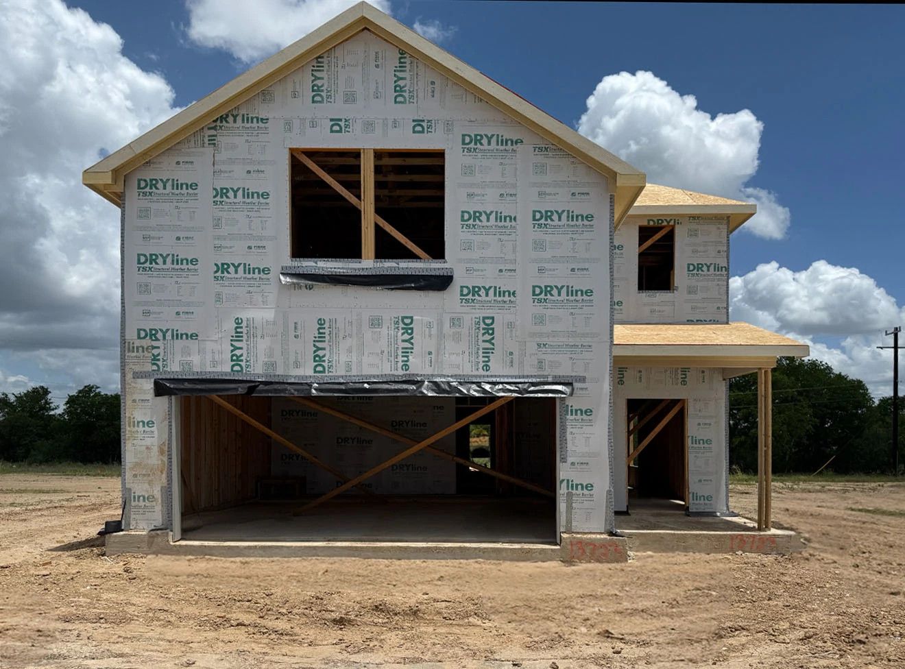 Exterior:Front Elevation
