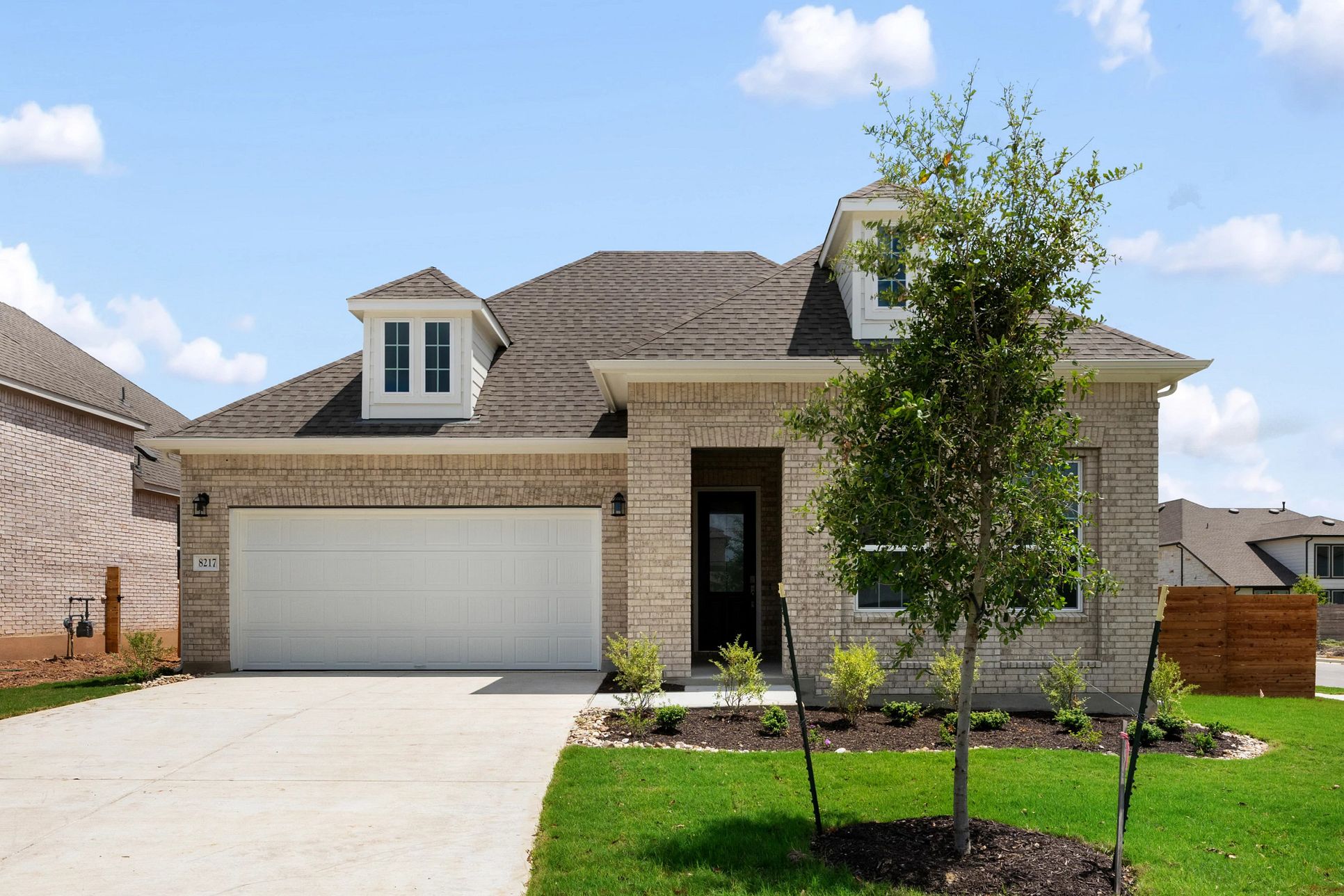 Exterior:Front Exterior