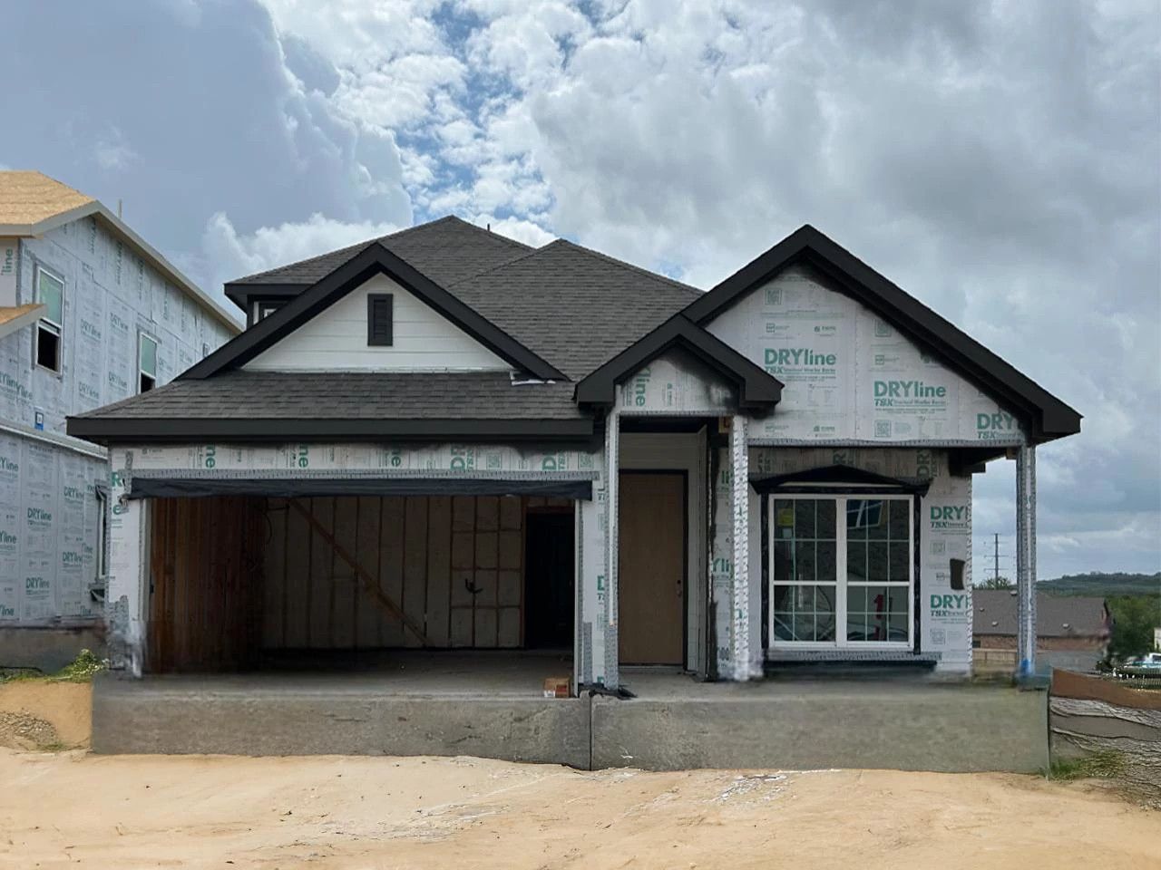 Exterior:Front Elevation