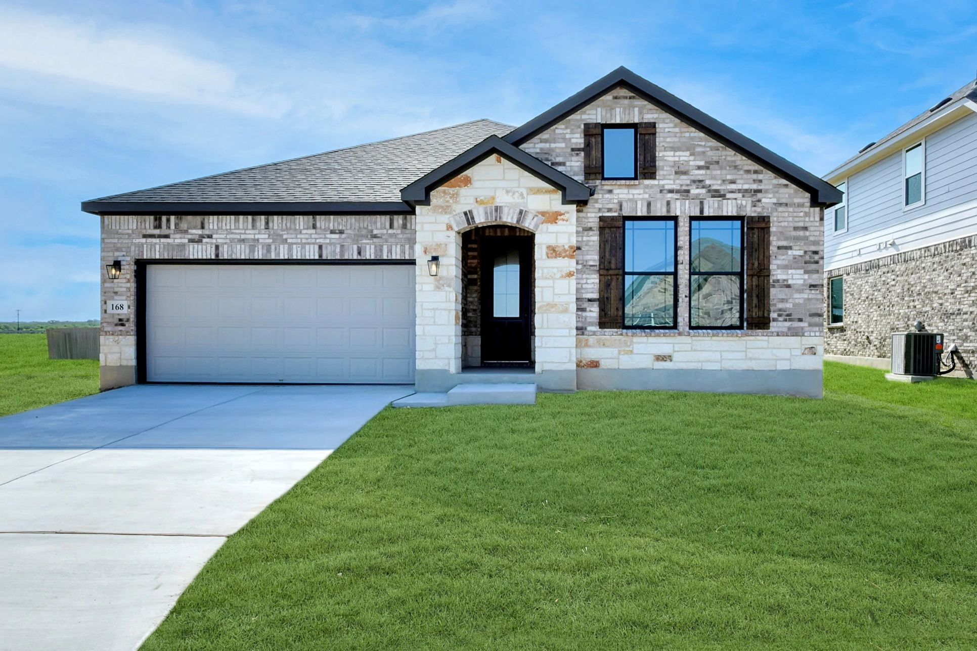 Exterior:Front Elevation