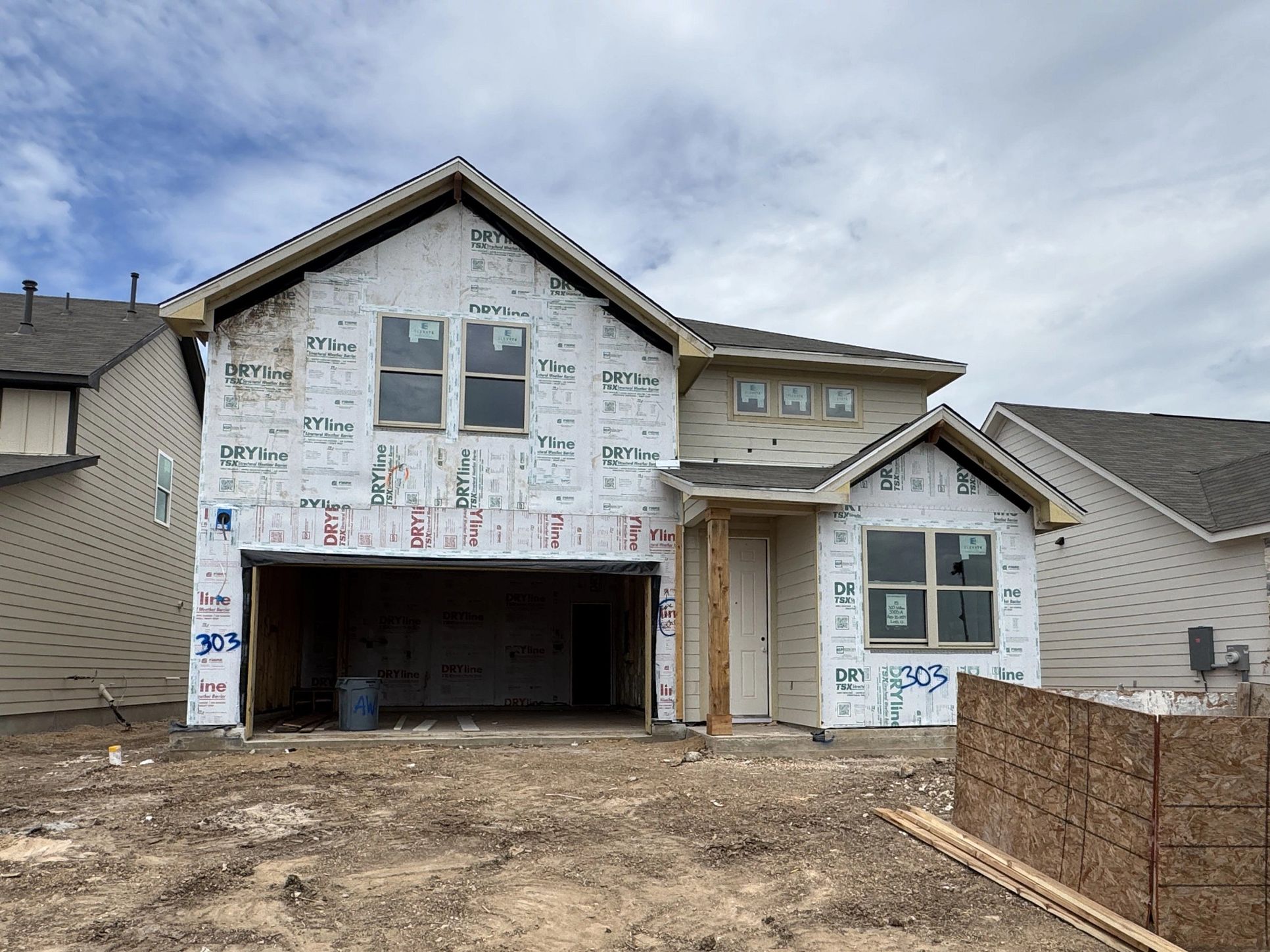 Exterior:Front Exterior