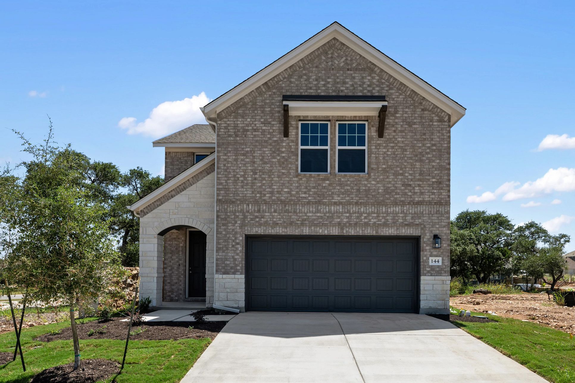 Exterior:Front Exterior