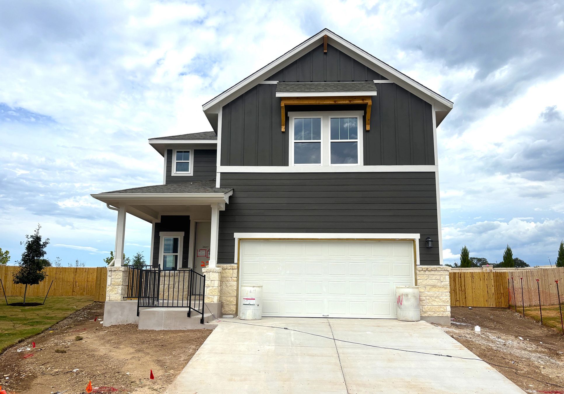 Exterior:Front Exterior