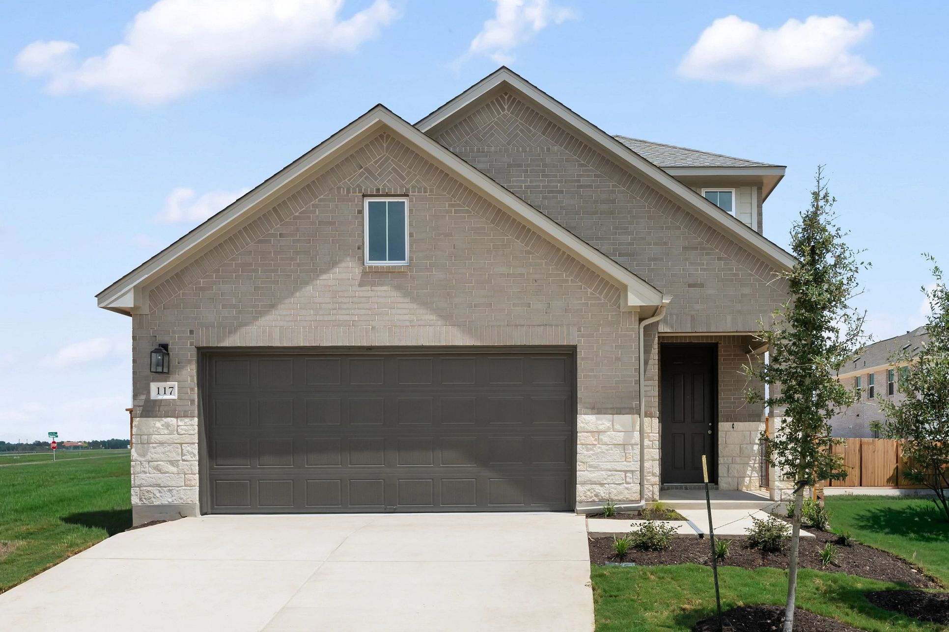 Exterior:Front Exterior