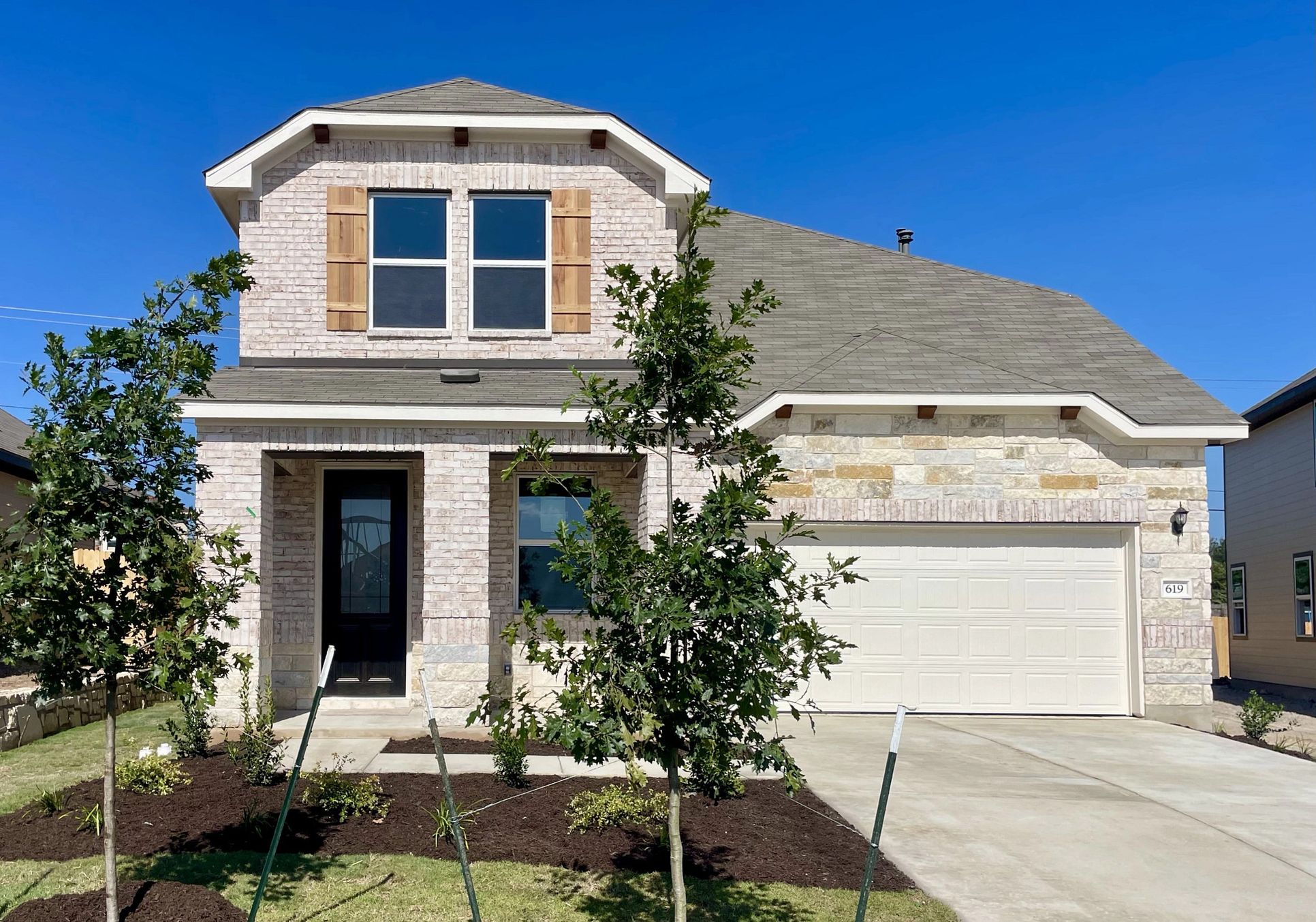 Exterior:Front Exterior