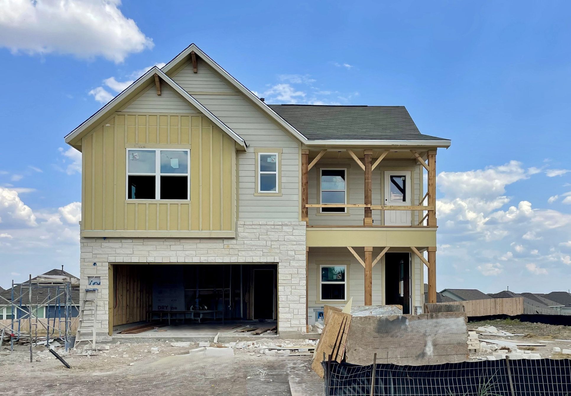 Exterior:Front Exterior