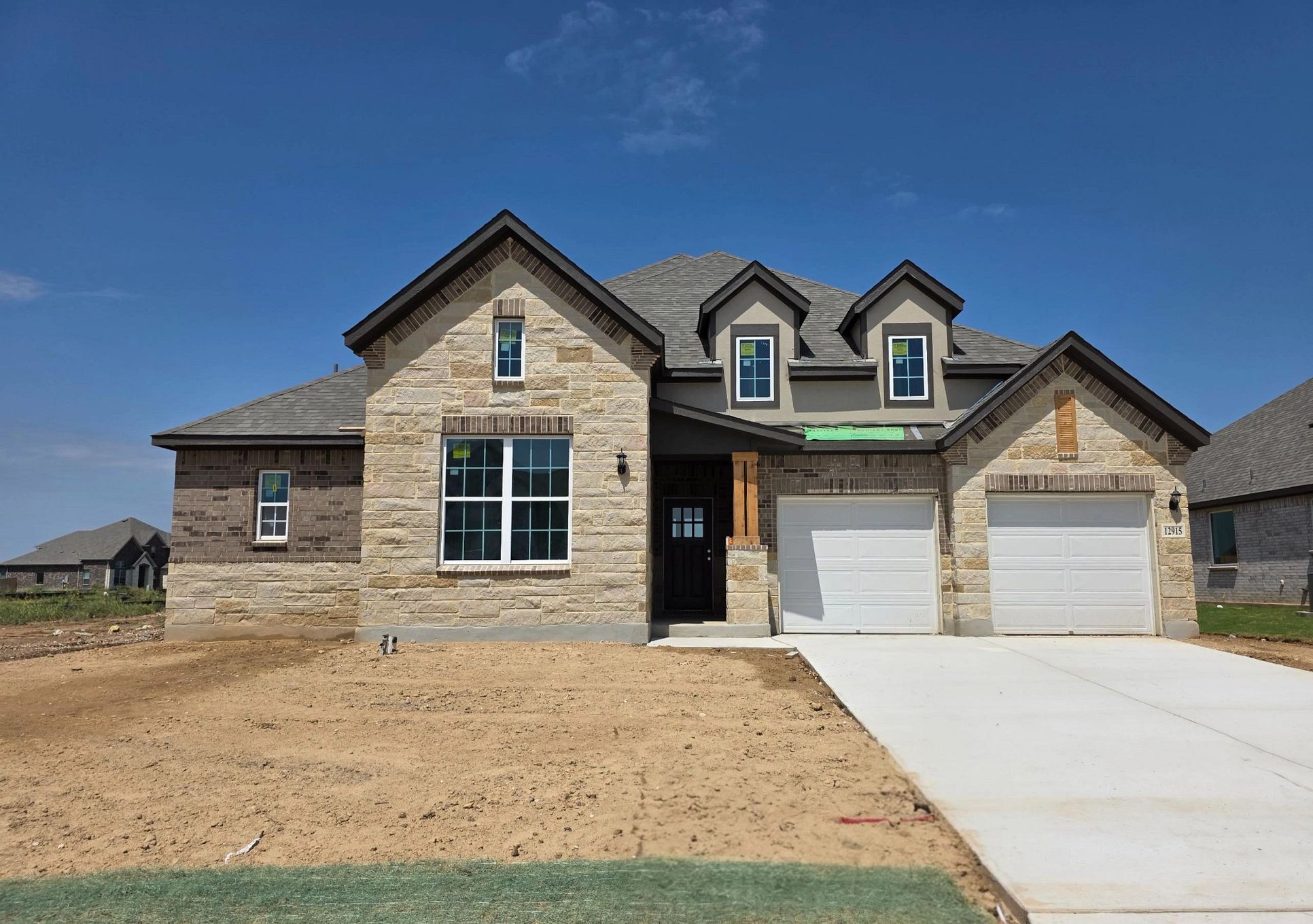 Exterior:Front Elevation