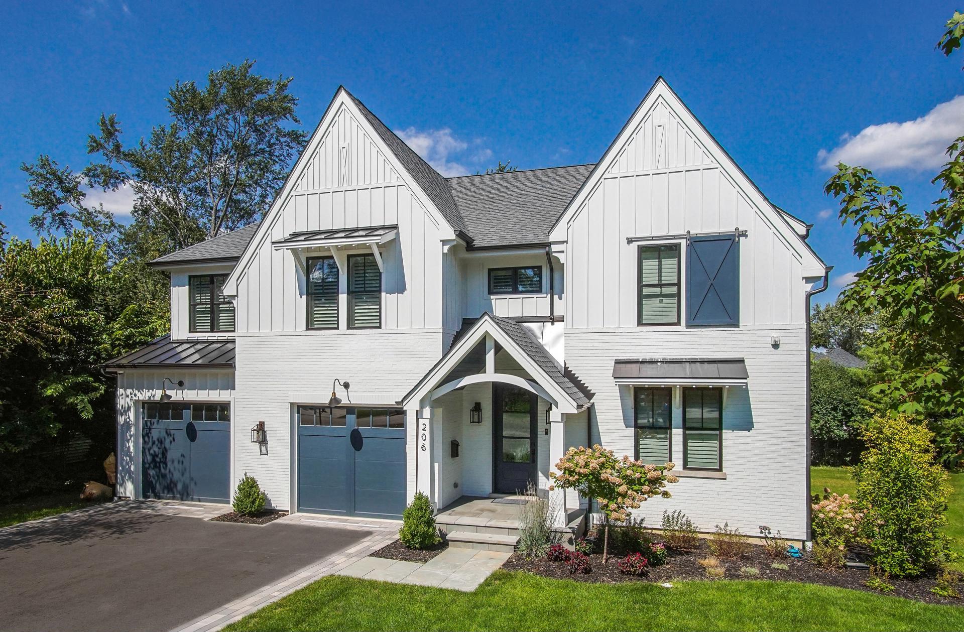 Avalon Construction & Design,60010