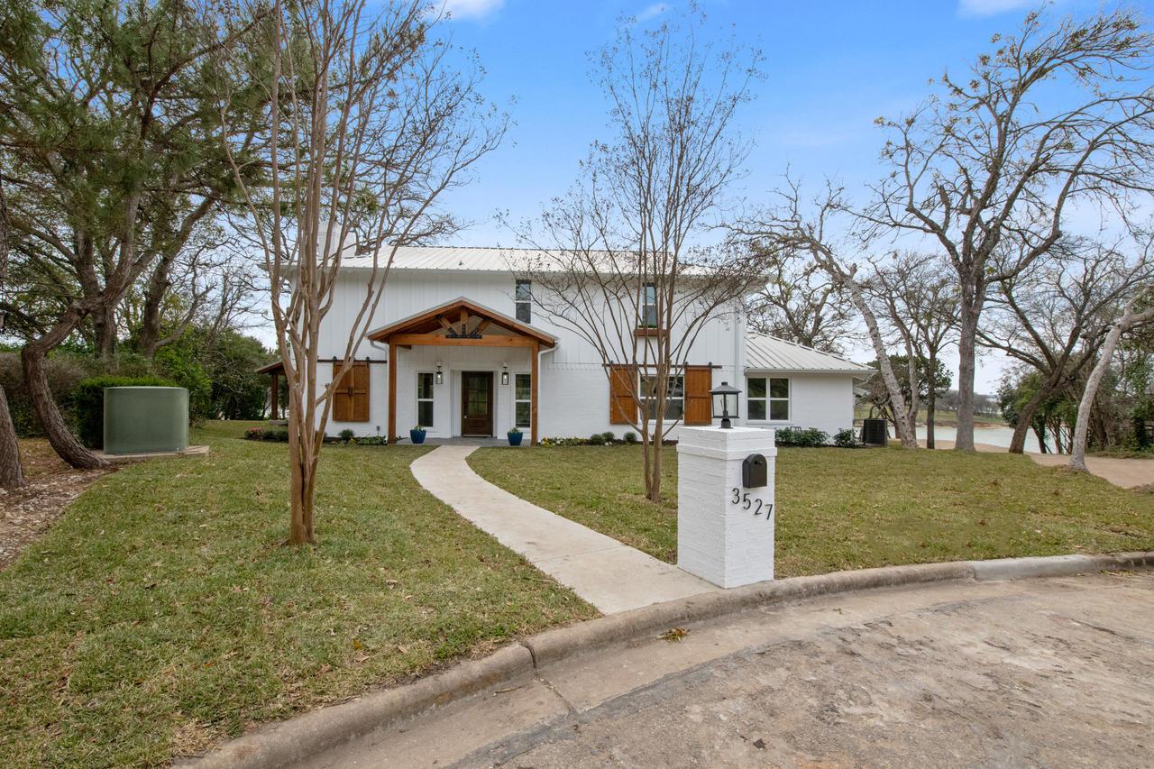 Aviles Construction, LLC,76657