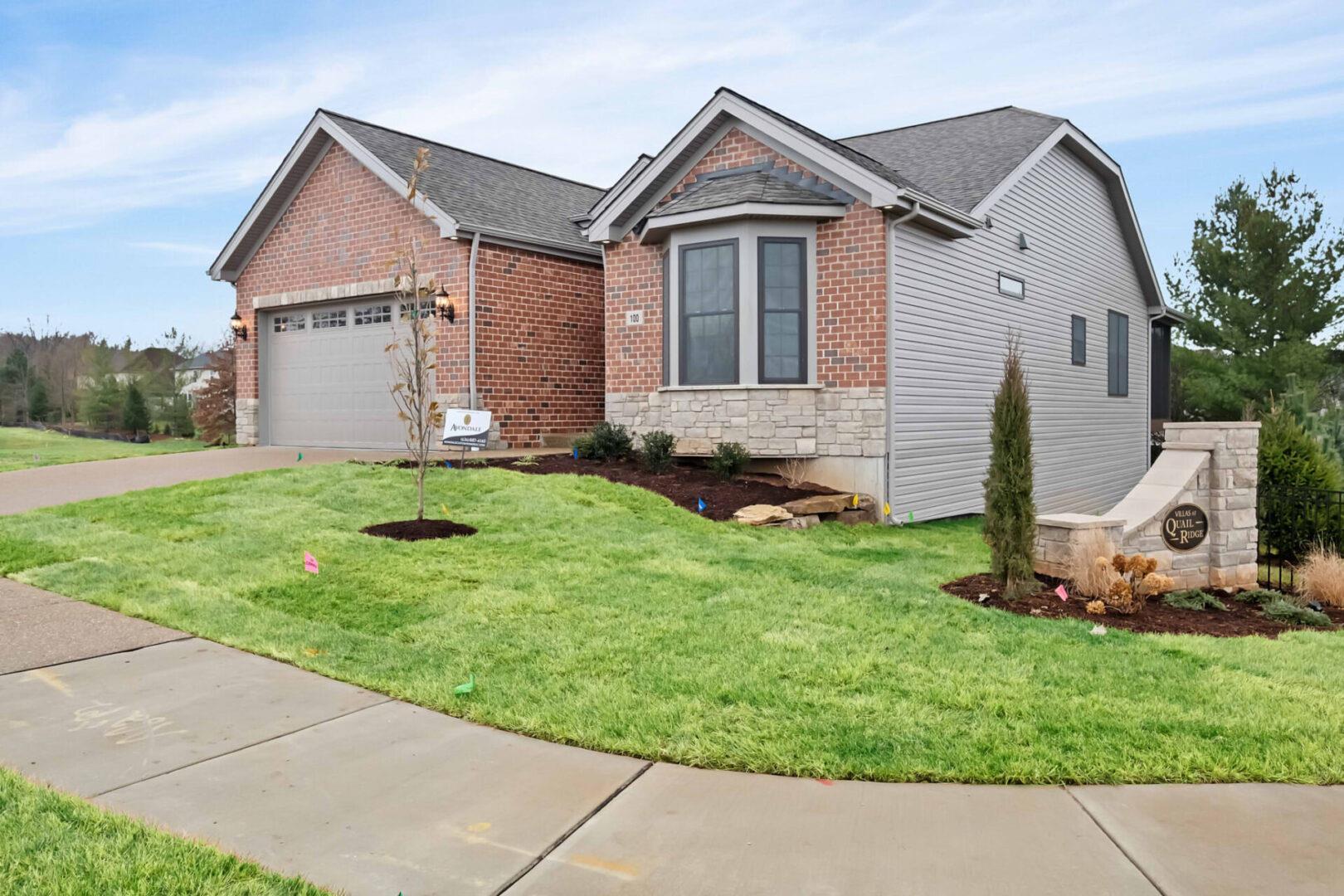 Avondale Custom Homes,63385