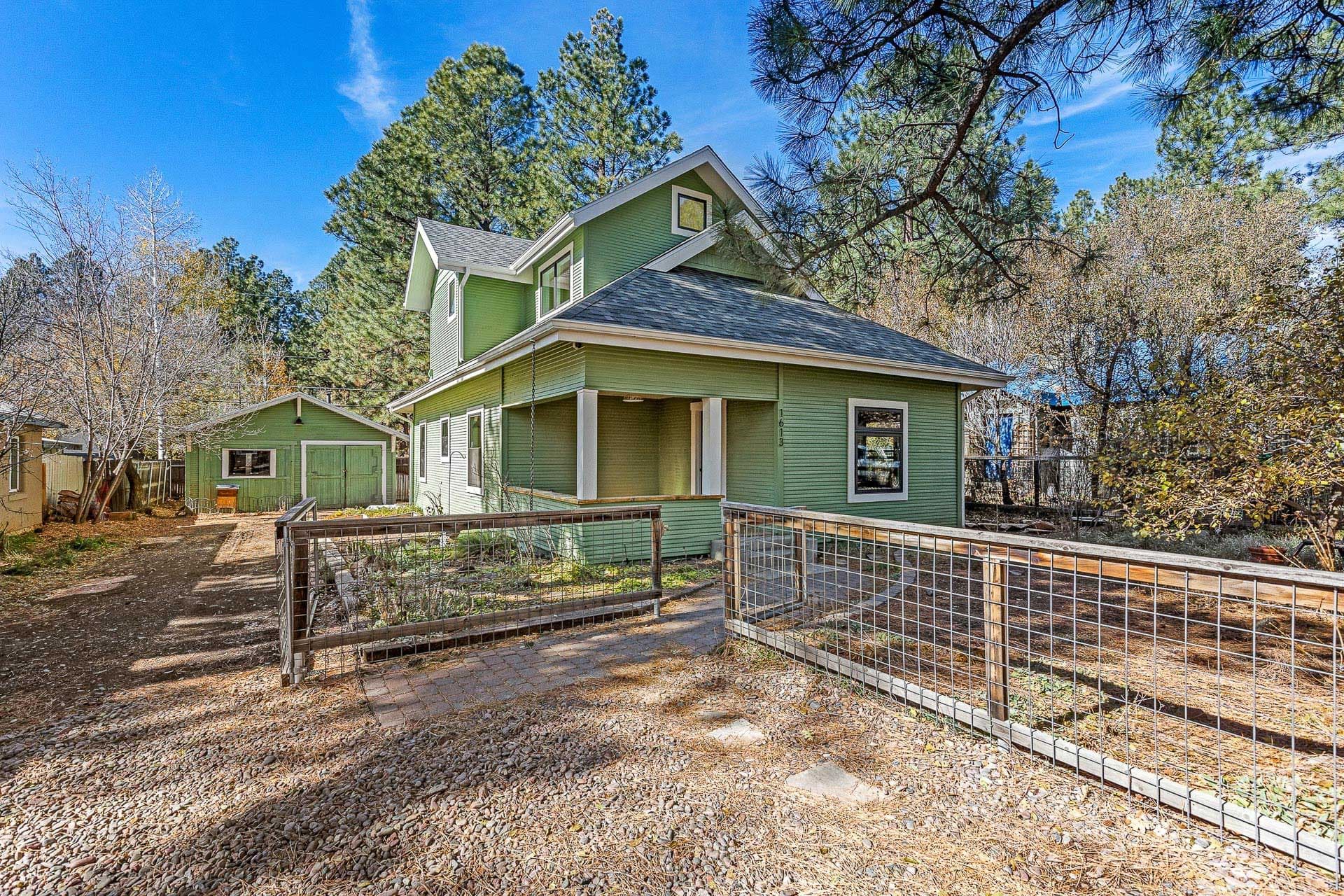 Barden Home Builders,86001