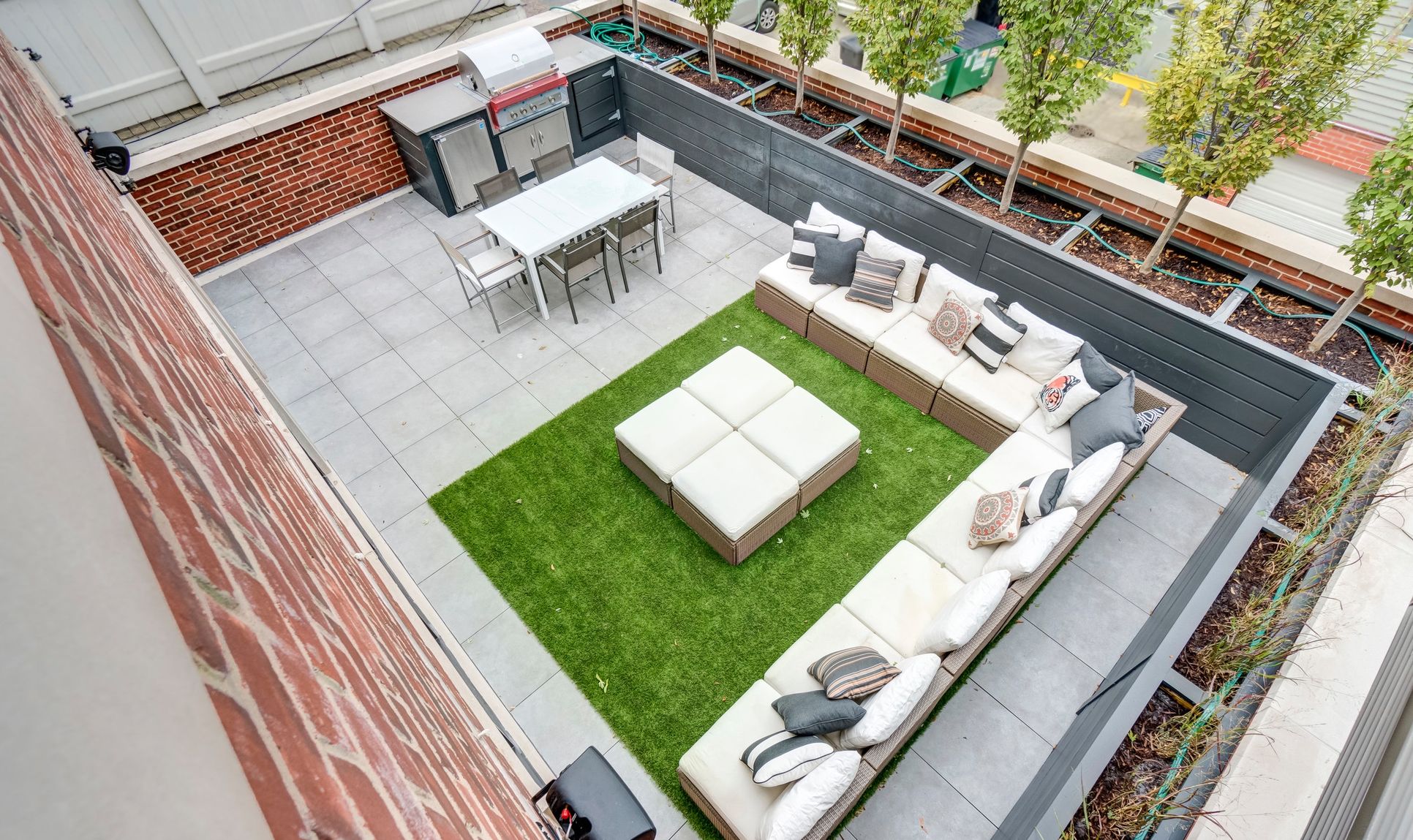 Barrett Homes,60657