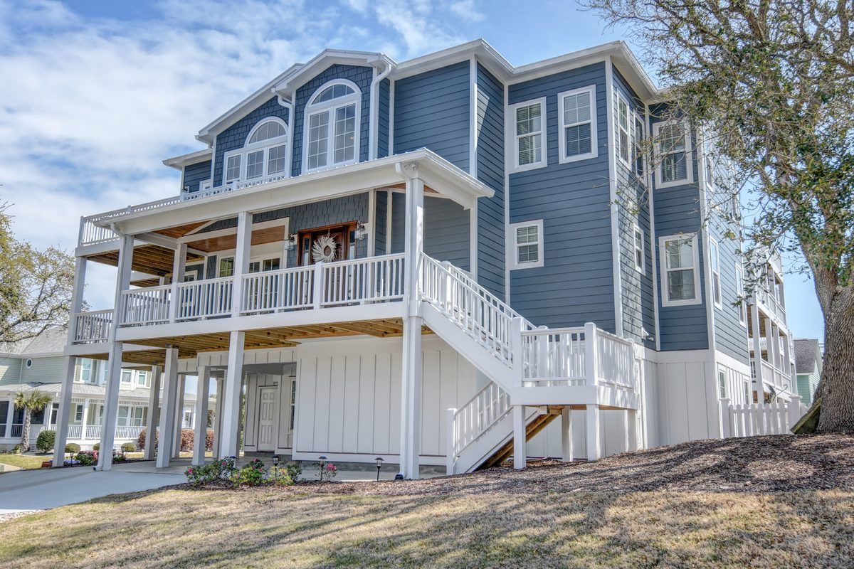 Bass Built Homes,28428