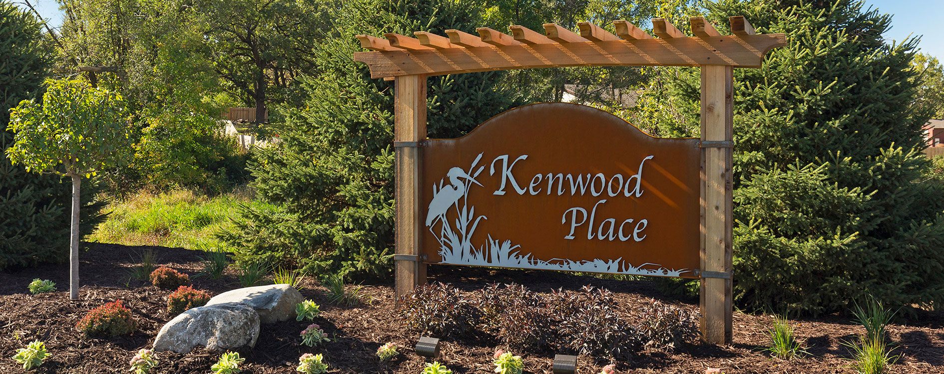 Kenwood Place,55044