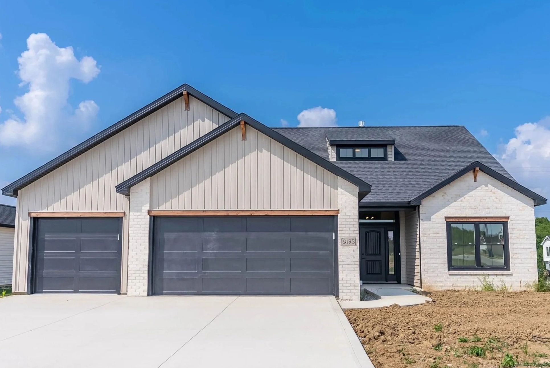 Fall Creek Floor Plans,46825