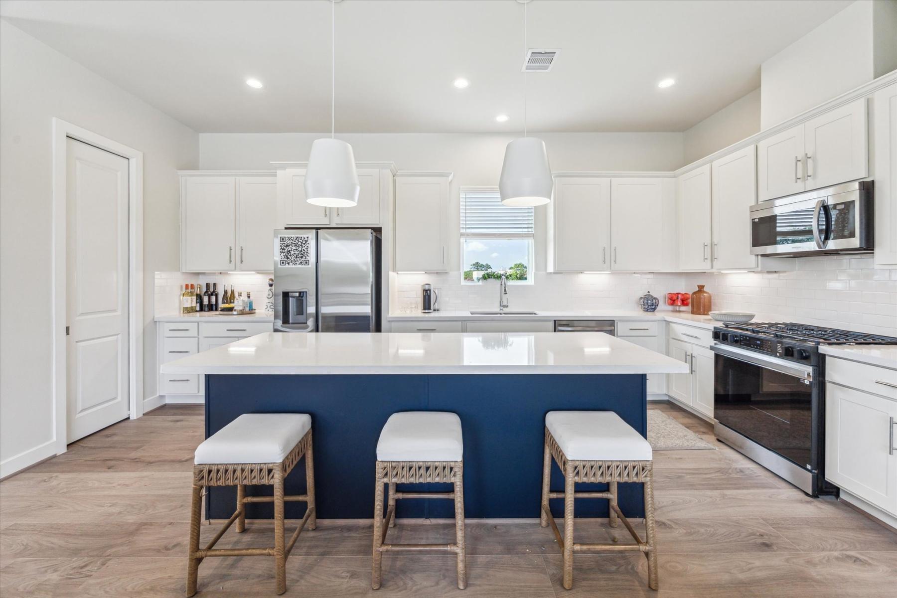 Willowbend Point,77025