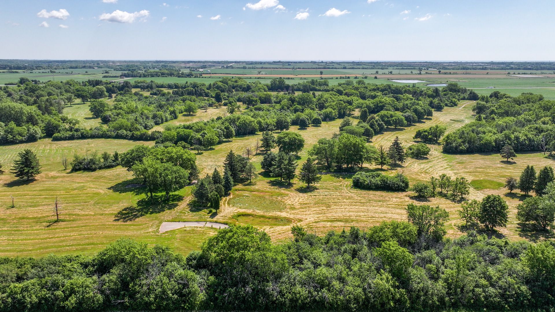 The Streets Of Maplecrest,53045