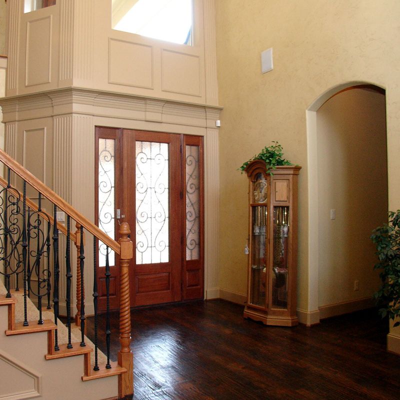 B&J Custom homes,75104