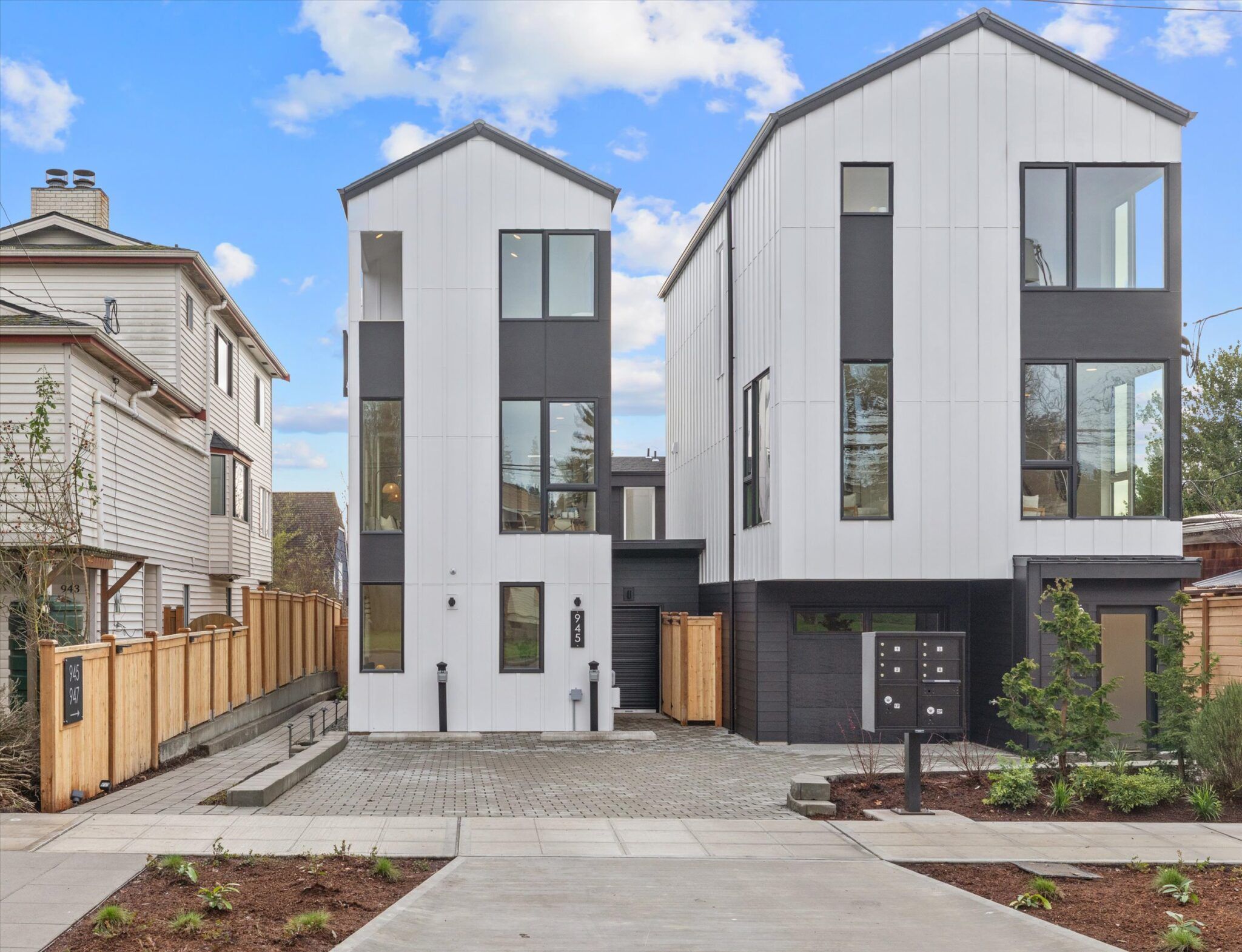 West Woodland Ballard,98005