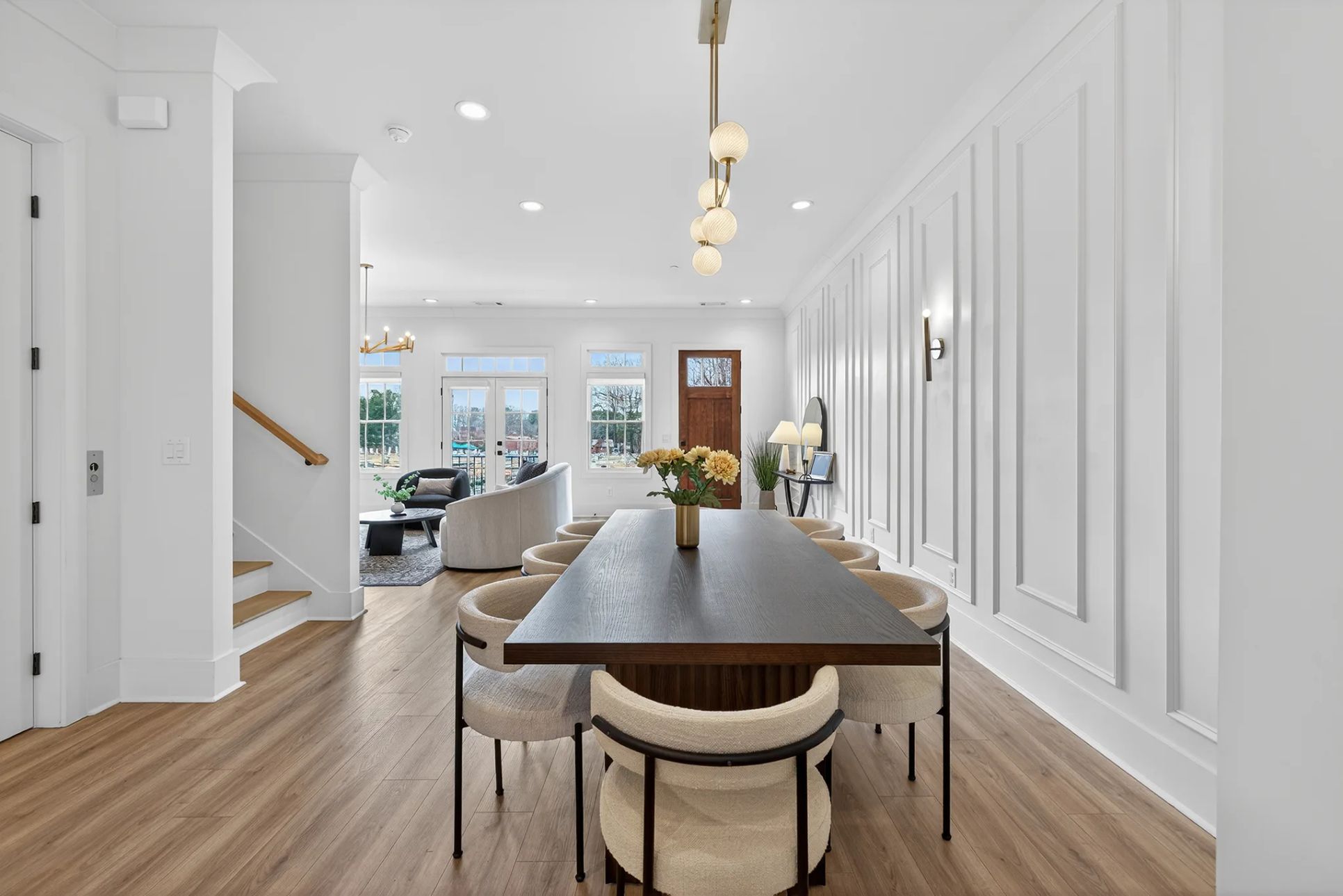 Skyview On Broad,30518