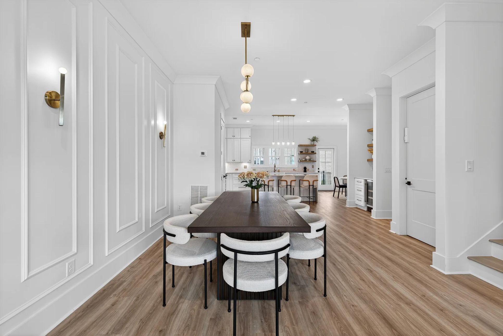 Skyview On Broad,30518