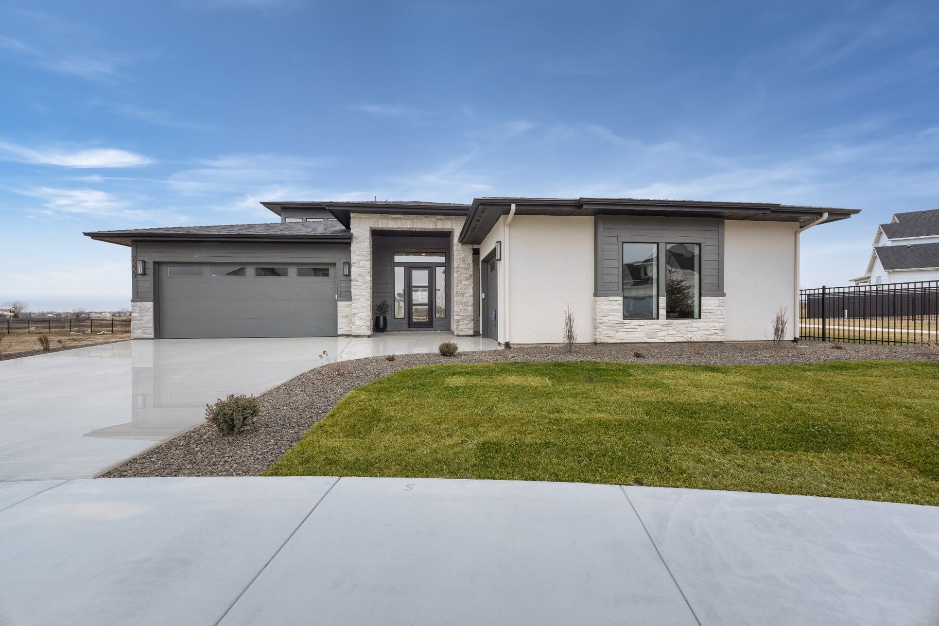 Millstone Farm,83616