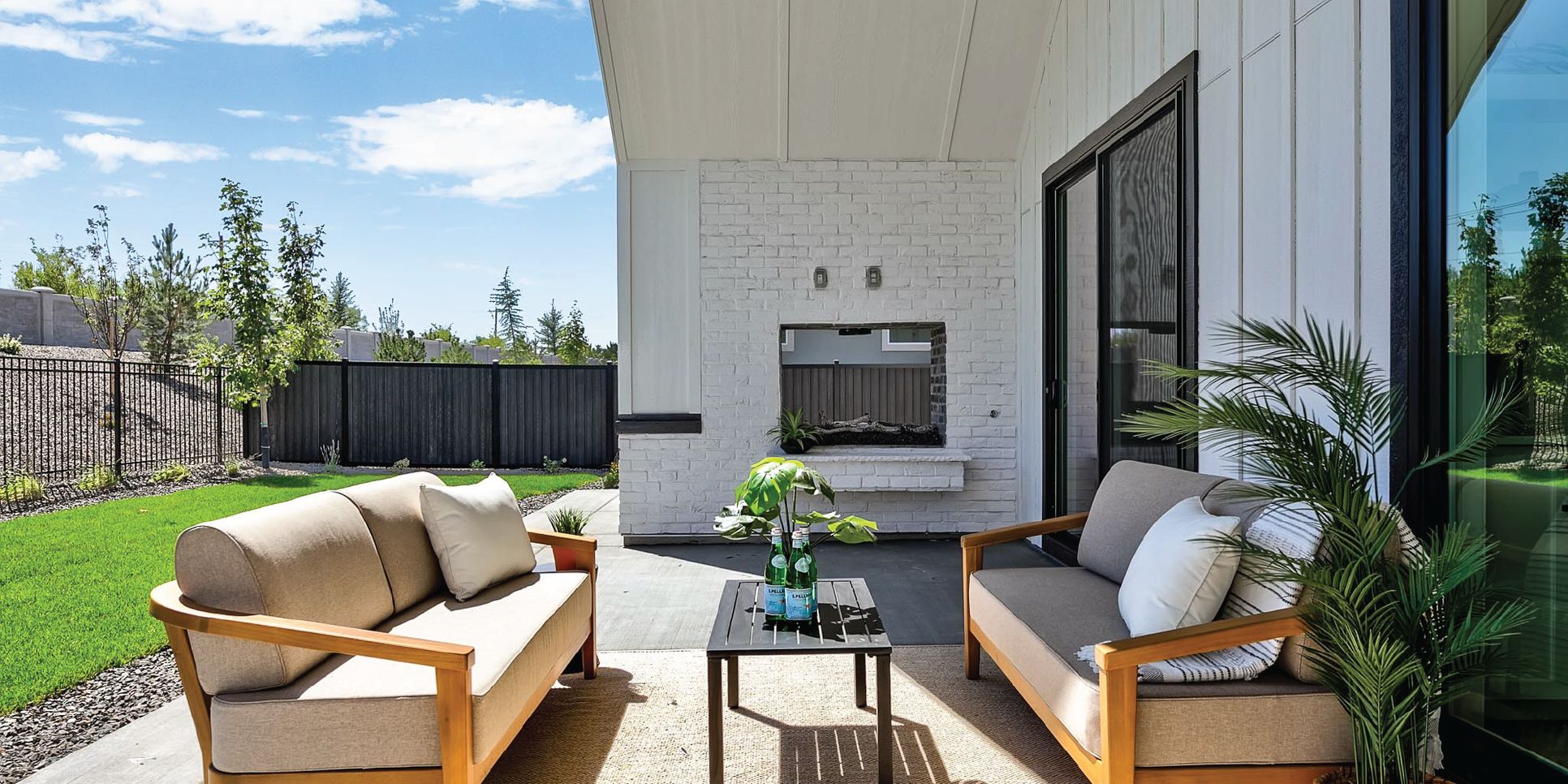 Soaring Feather,83616