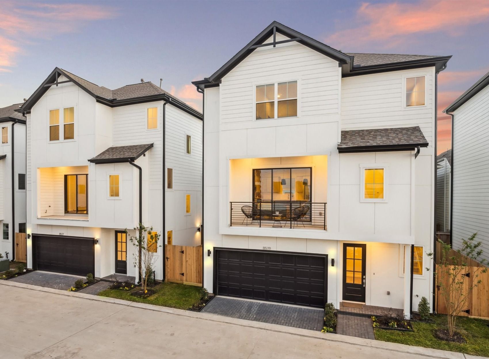 Long Point Villas,77080
