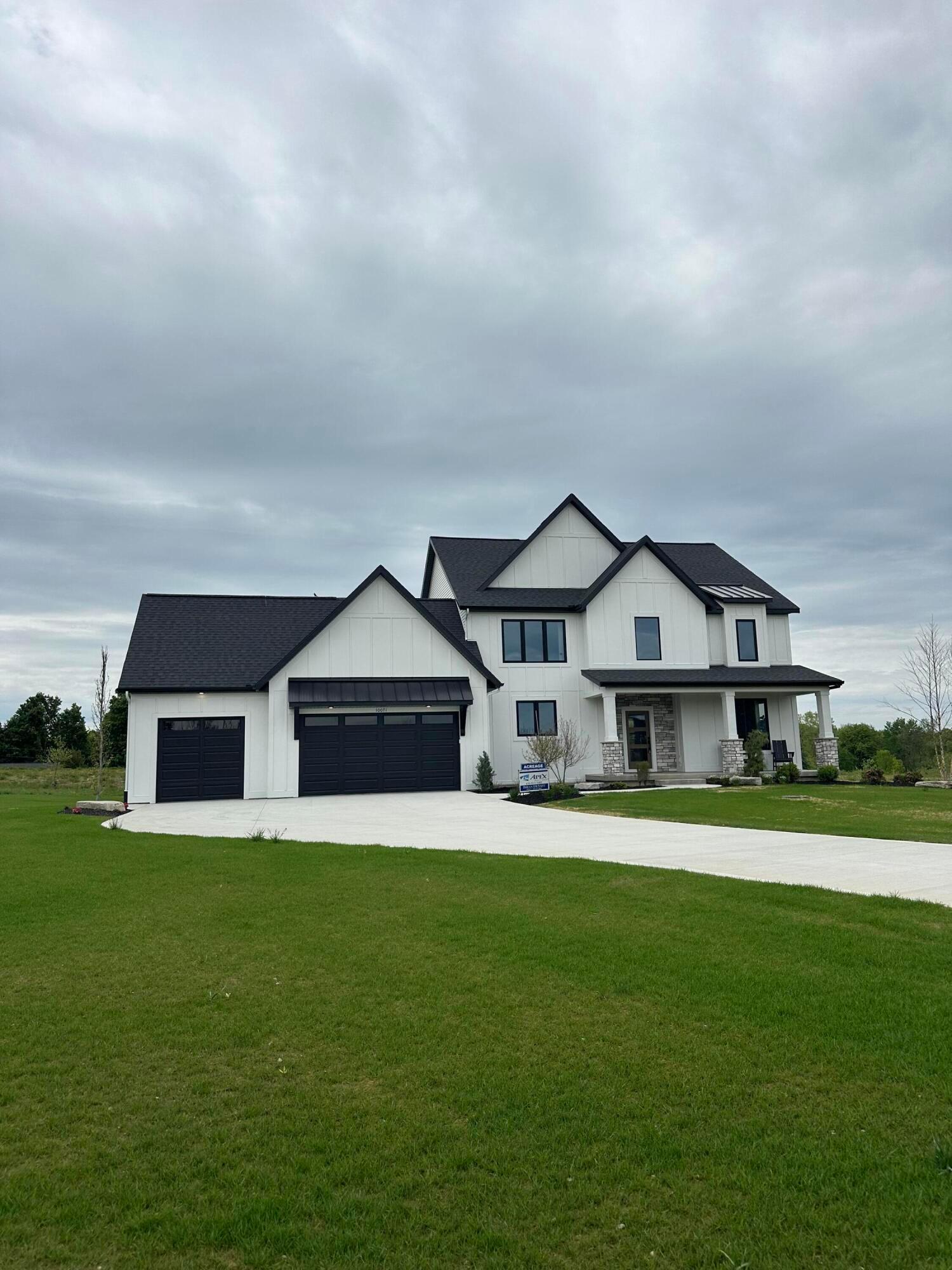 Move IN Ready Homes,49316