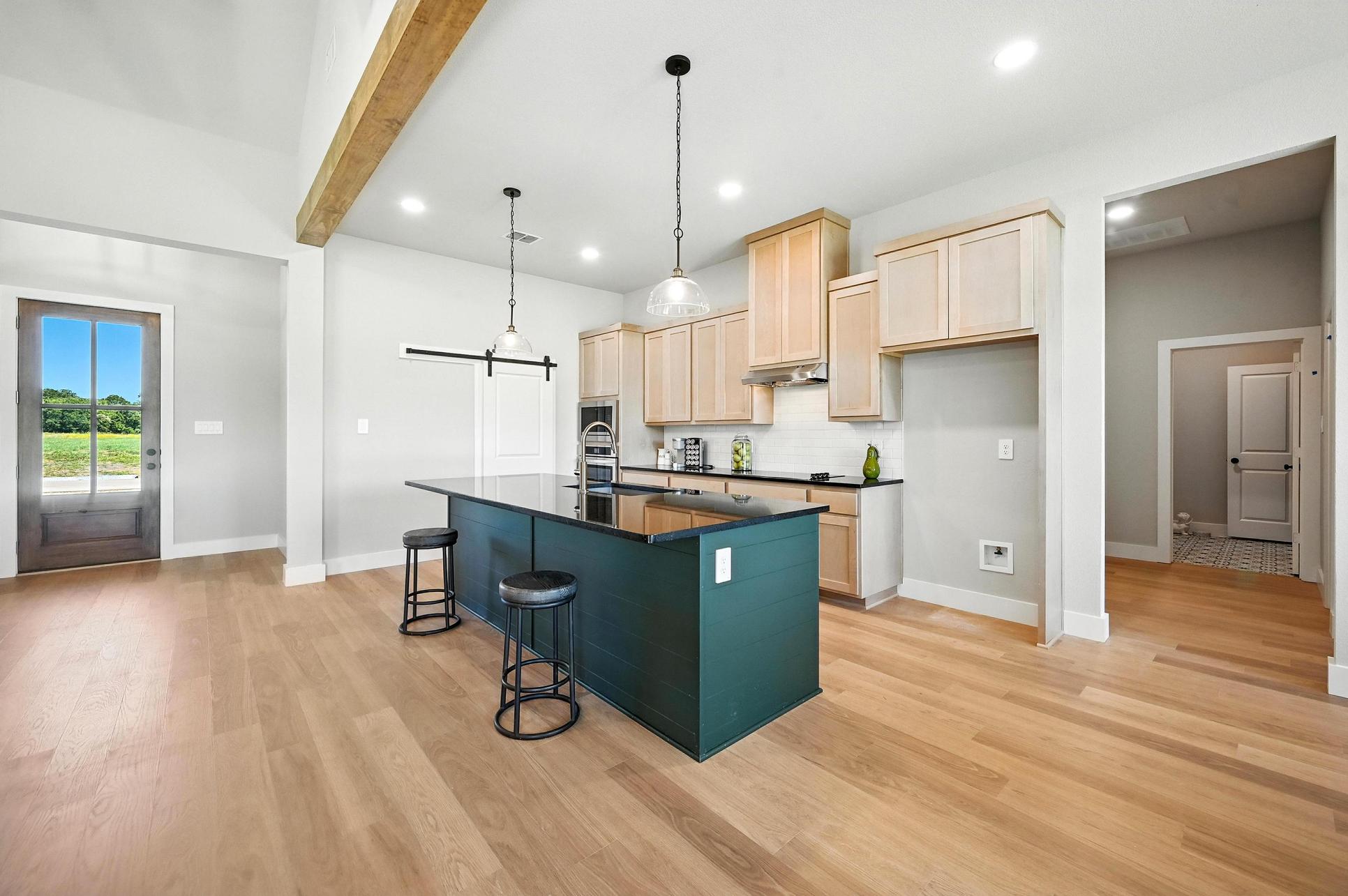 Mcbee Homes 1114 Silver Sage,76179