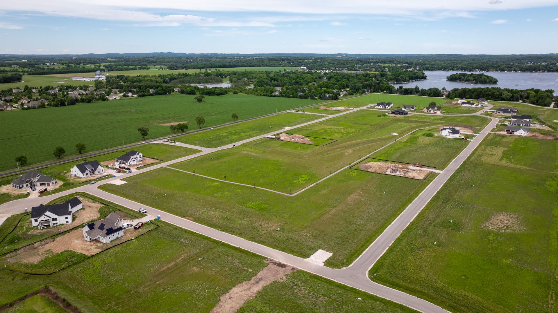 The Snyder Farm,53045