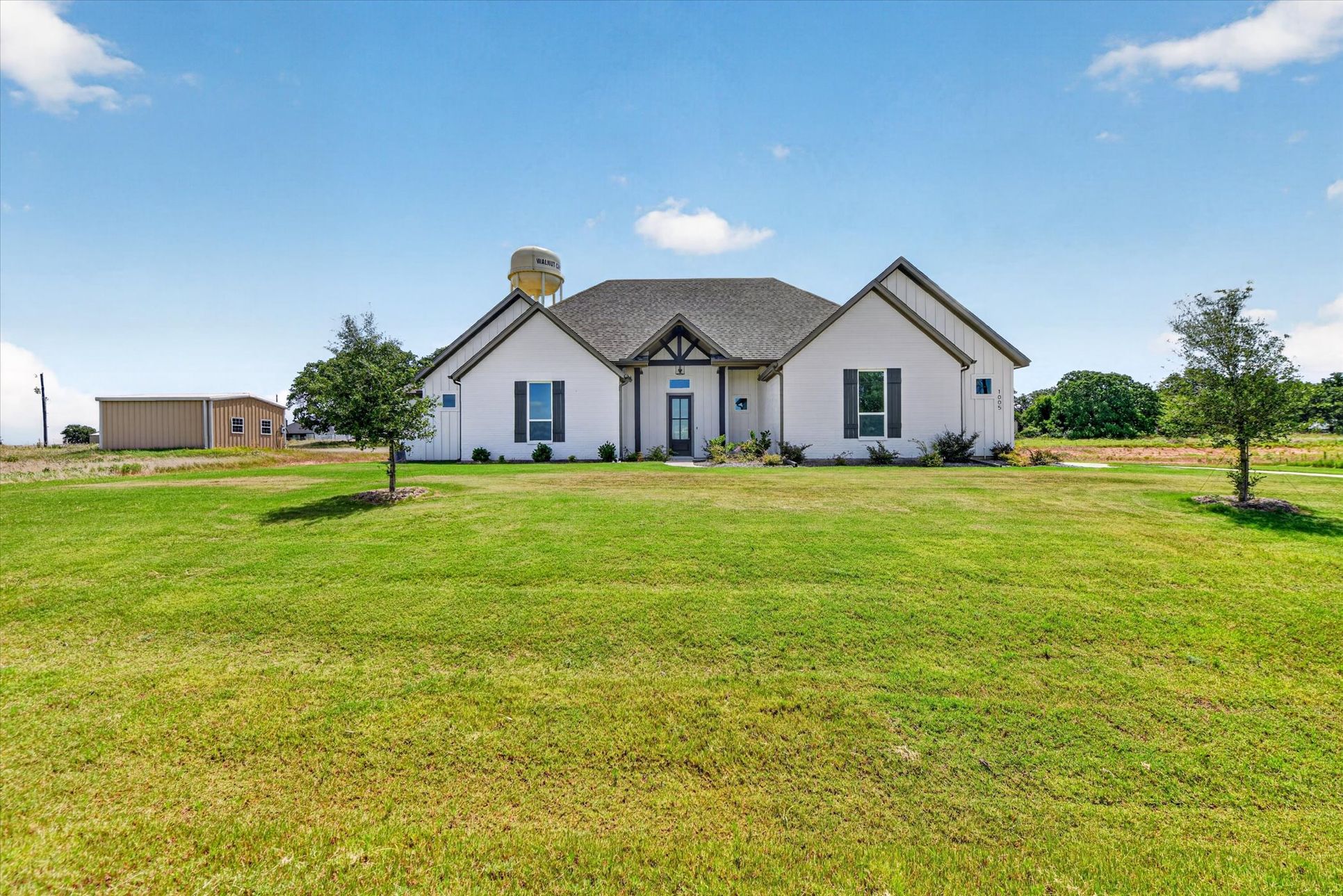 Mcbee Homes 1005 Ronnie CT,76114