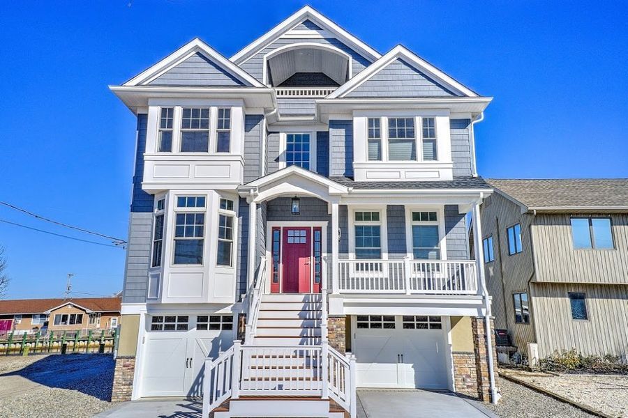 Dolphin Homes,08742