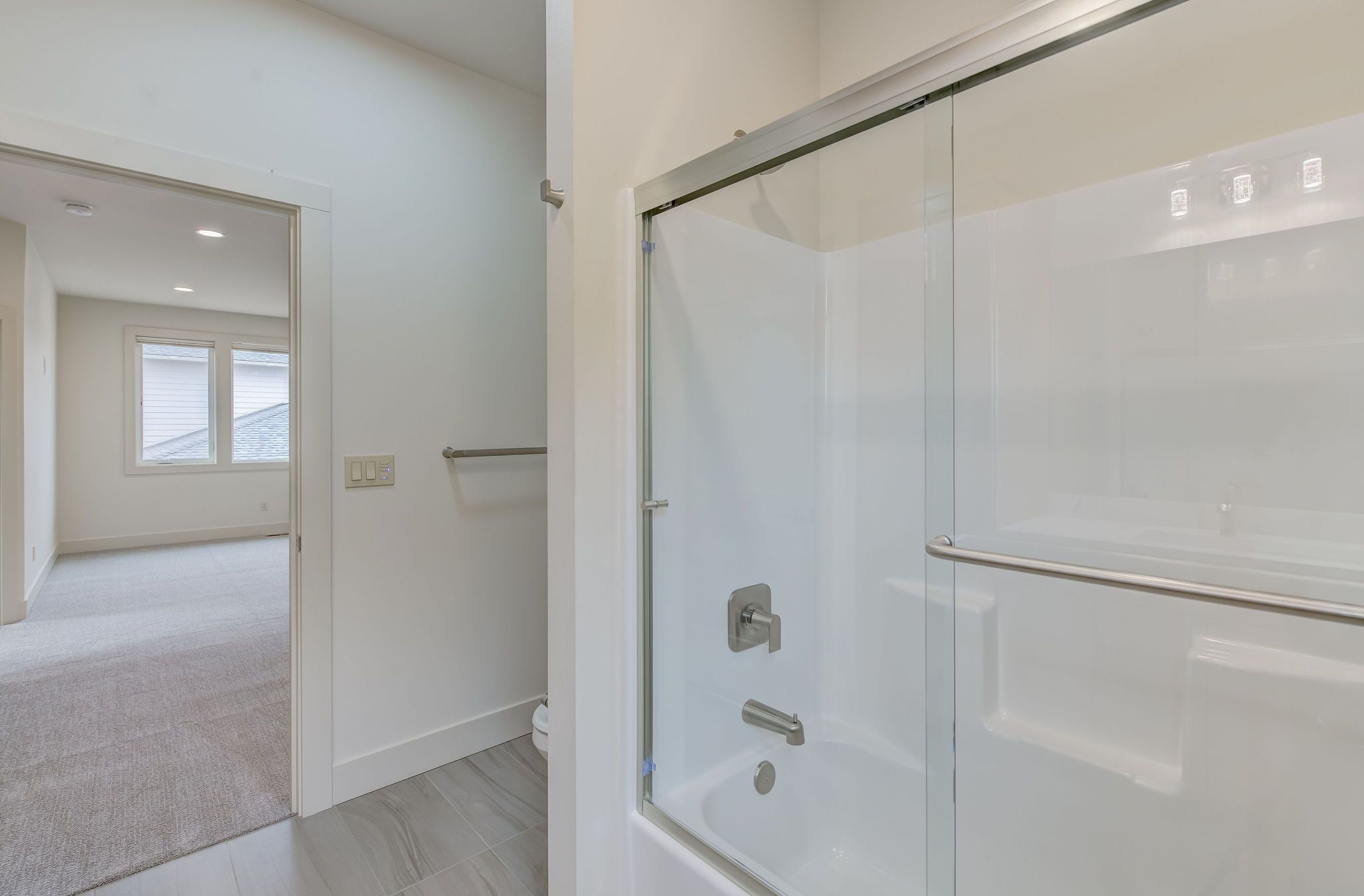 EDY Construction,98801