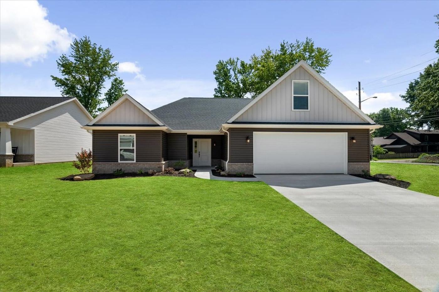 Poulton Place IN Boonville,47601