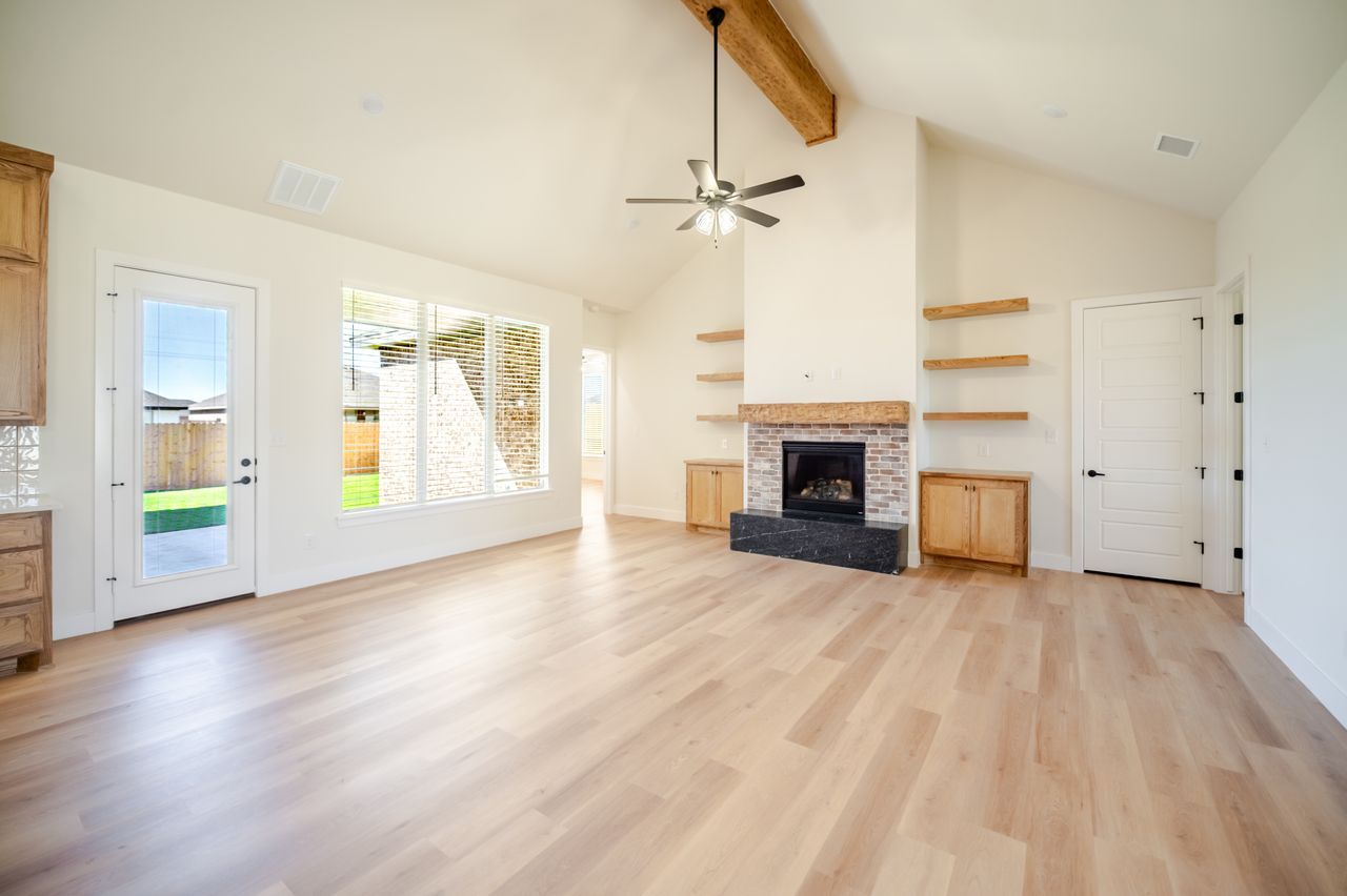 The Hacienda IV,79407