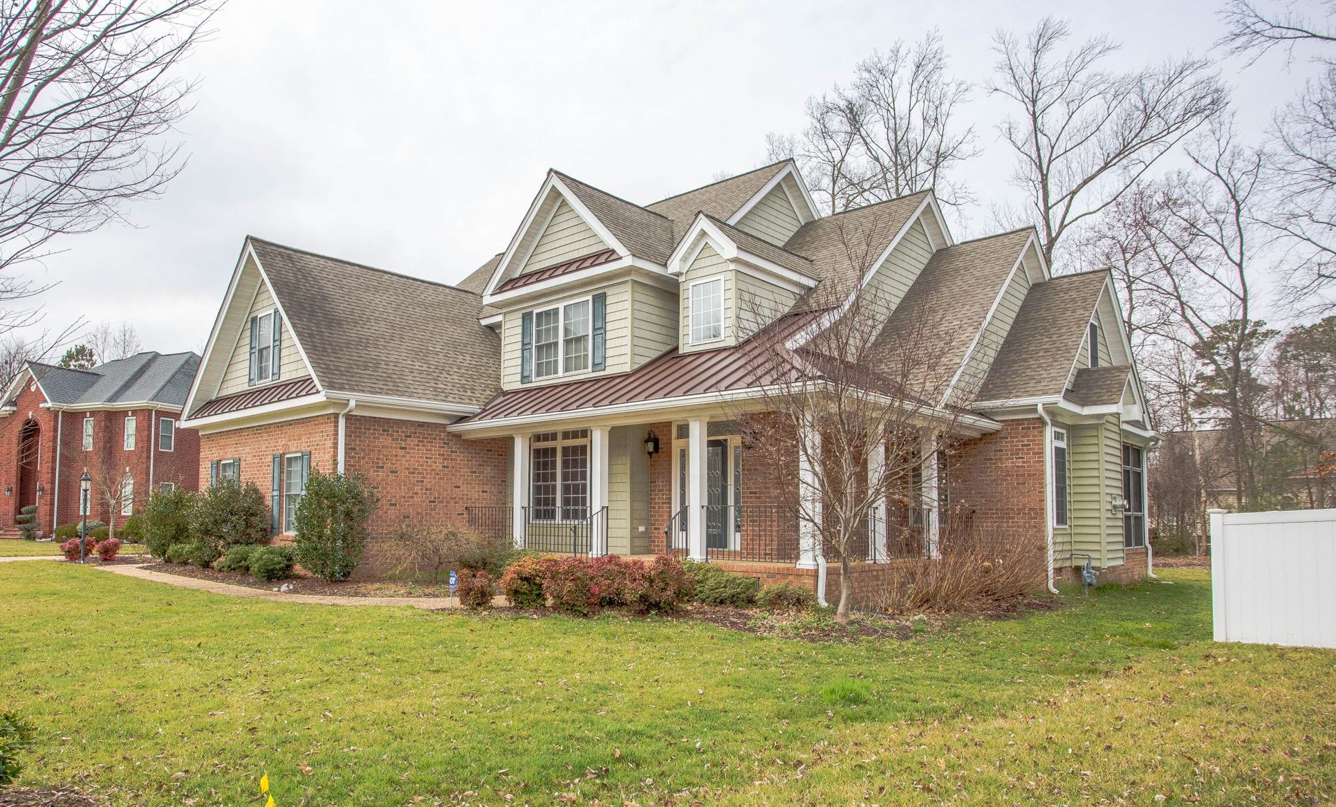 J & R Custom Builders LLC,23662