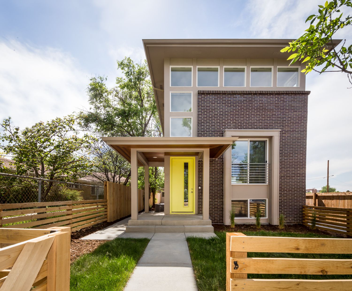 835 North Forest,80220