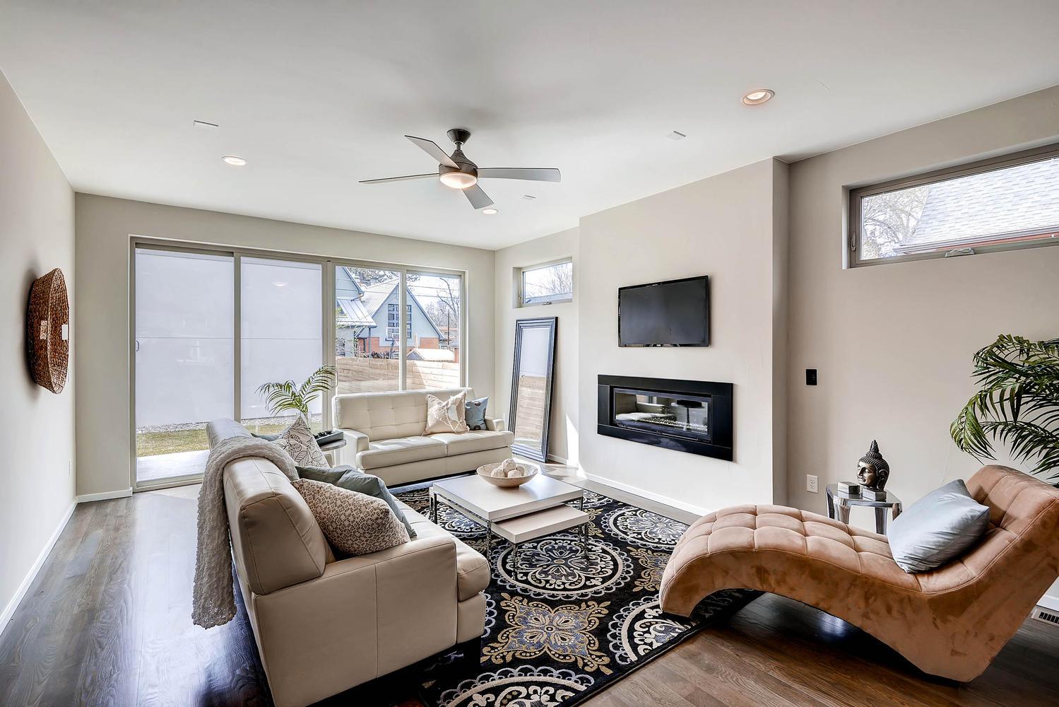 3877 Vrain,80212