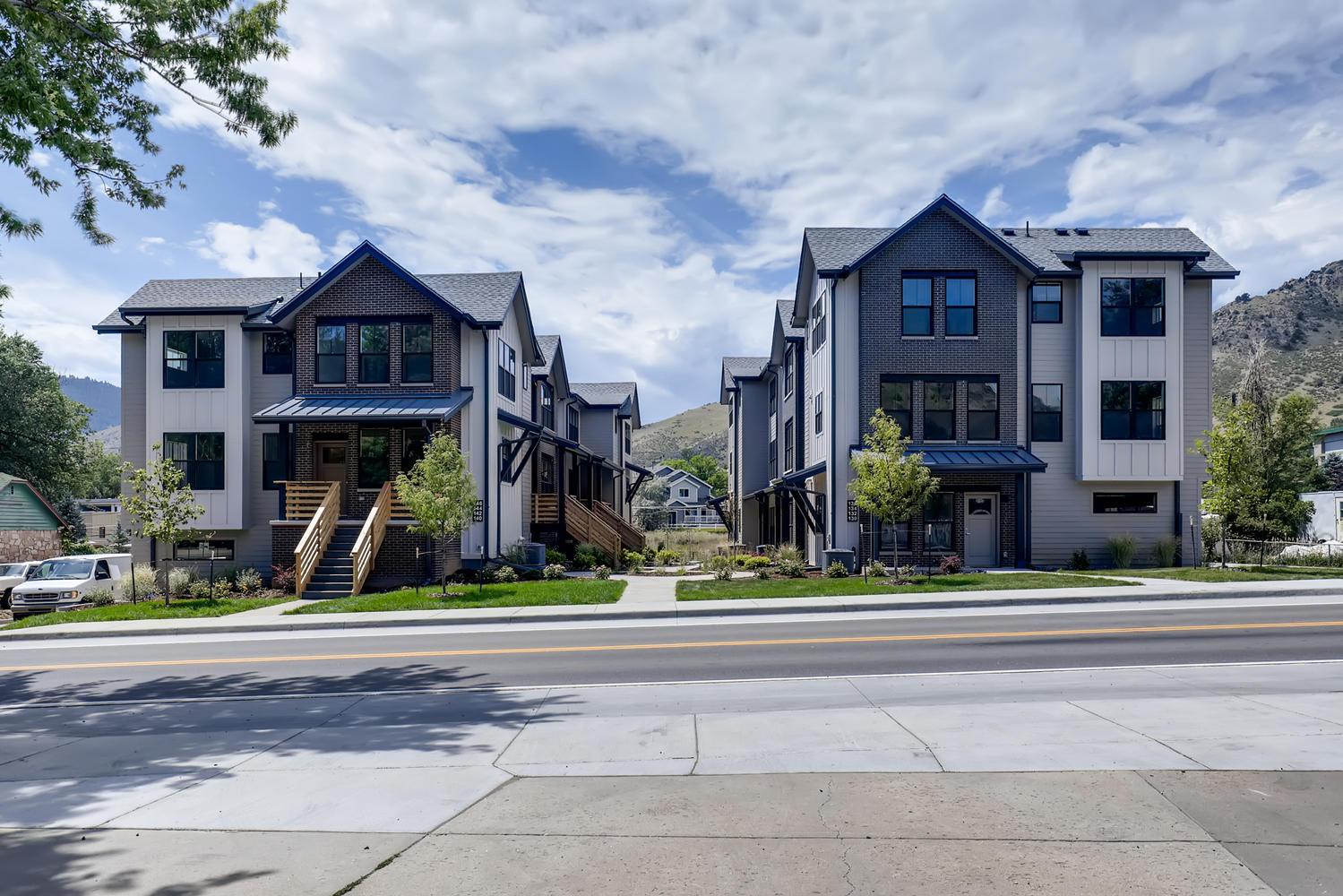 148 Washington,80403