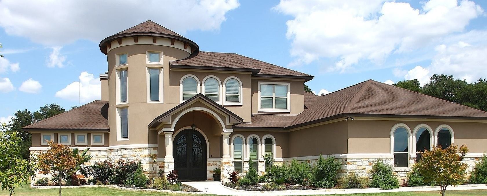 Garrett Signature Homes,78611