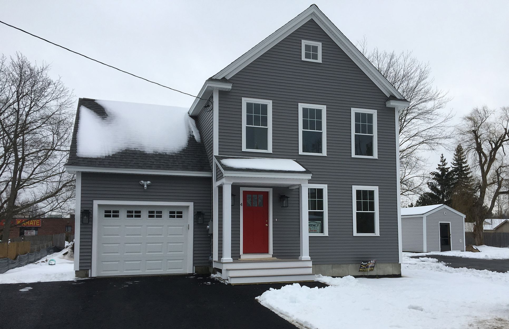 Gateway Homes, LLC,03054