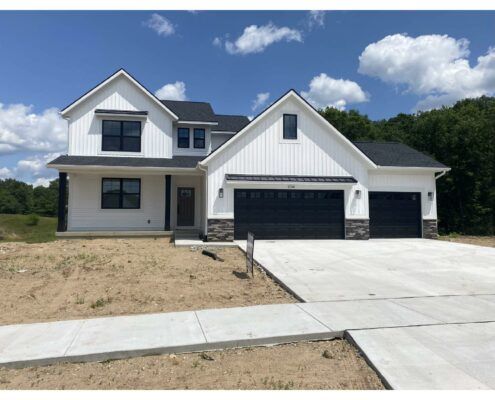 Bruyn Homes,49525