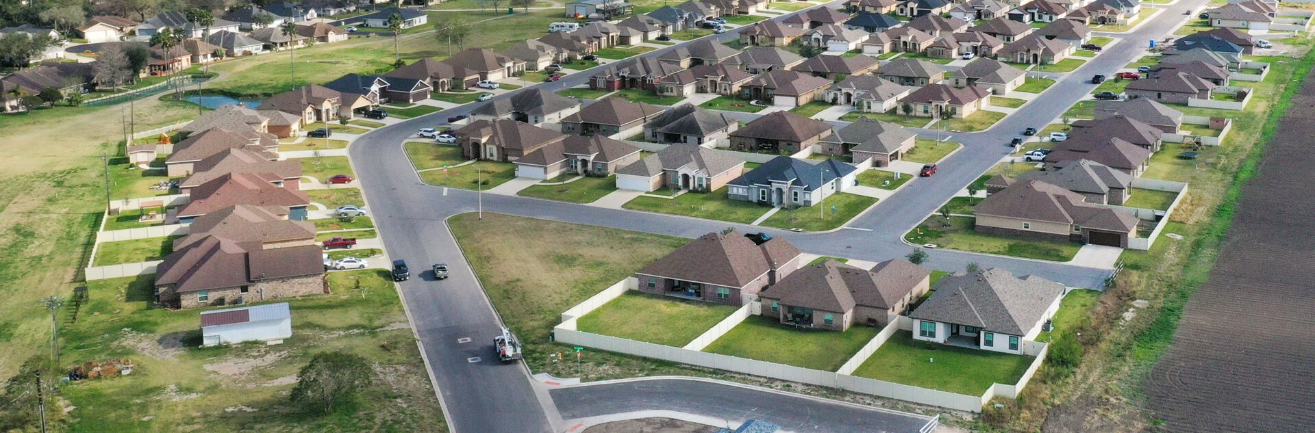 Woodland Oaks,78552
