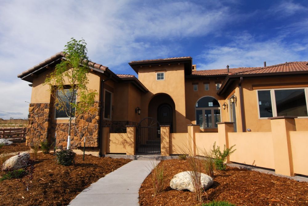 Bella Vita Custom Homes,80921